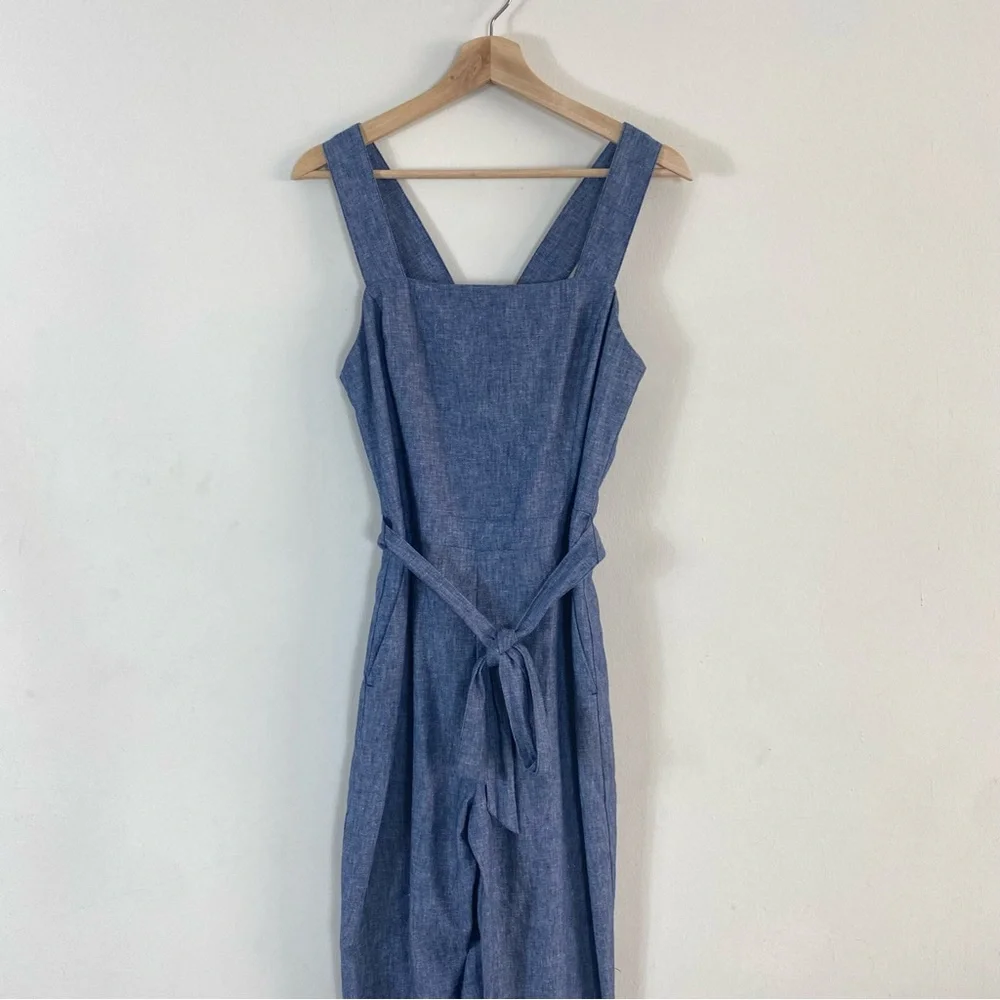 Banana Republic very gently